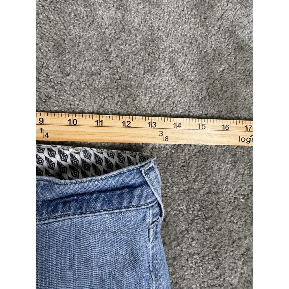 Ariat REAL Denim Colorado Alondra Bell Bottom Flare Jean Light Wash 27R 10039600